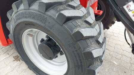 rotor 2022  Manitou MT420H COMFORT ST5 (6)