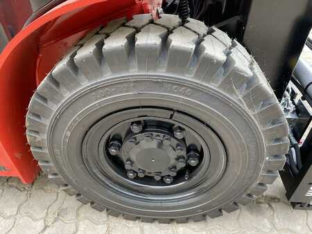 Manitou MI25D K ST5