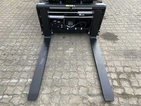 Dieselstapler 2023  Manitou MI25D K ST5 (9)