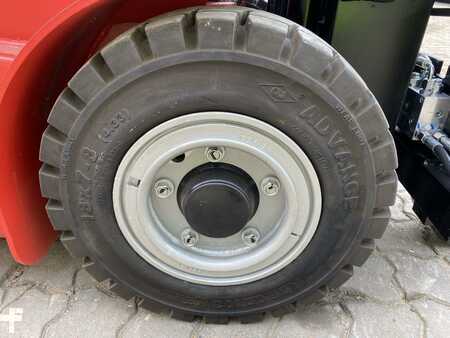 Carrelli elevatori diesel 2023  Manitou ME318 (6)