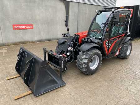 Teleskoplastare Roterande 2023  Manitou ULM412H COMFORT ST5 (1)