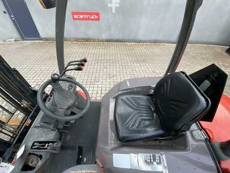 Carrelli elevatori diesel 2012  Manitou MI35D (3)