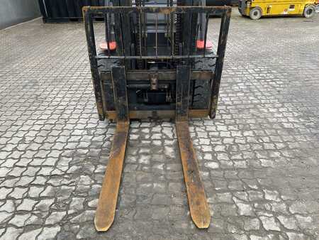 Carrelli elevatori diesel 2012  Manitou MI35D (9)