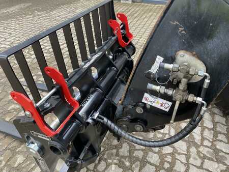 Teleskoptruck rundsving 2020  Manitou MLT840-145PS ELITE (11)
