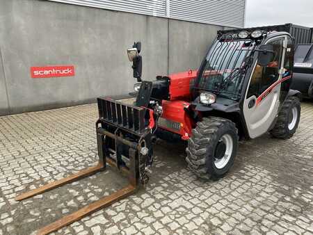 Ładowarka teleskopowa rotacyjna 2023  Manitou MT625 COMFORT (1)