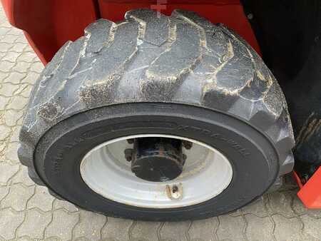 Empilhador telescópico giratório  2017  Manitou MT420H Comfort (7)