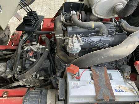 Dieselový VZV 2012  Manitou MH25-4T (8)