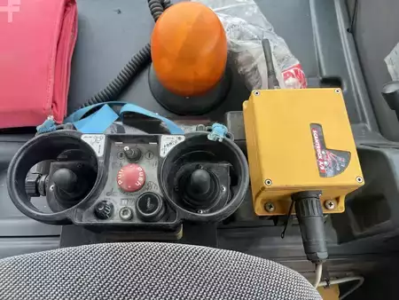 Empilhador telescópico giratório  2014  Manitou MT1440A ST3B (9)