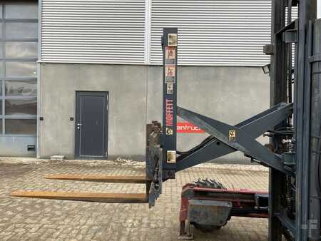 Dieseltruck 2007  Moffett M5 (9)