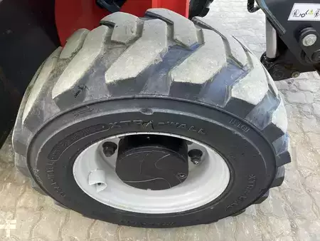 Empilhador telescópico giratório  2019  Manitou MT625H COMFORT (6)