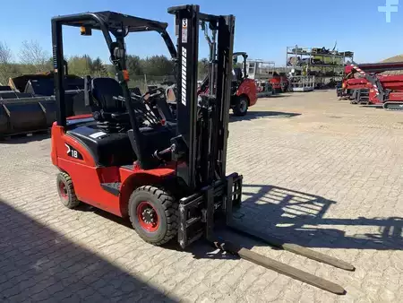 Carretilla elevadora diésel 2021  Conmas 1800 (5)