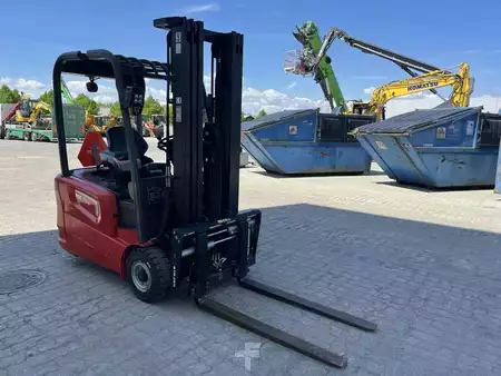 Empilhador diesel 2021  Manitou ME318 (4)