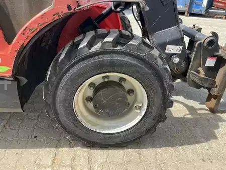 Empilhador telescópico giratório  2017  Manitou MT625H COMFORT (6)