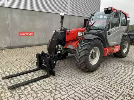 Поворотний телескопічний навантажувач 2017  Manitou MLT840-145PS ELITE (1)