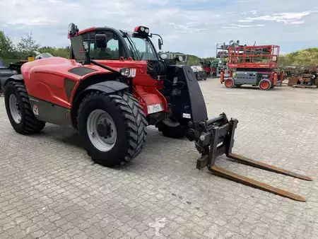 Empilhador telescópico giratório  2018  Manitou MLT840-145PS ELITE (5)