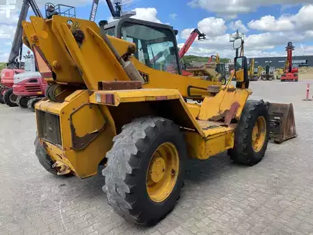 Empilhador telescópico giratório  1997  JCB 527-67 (4)