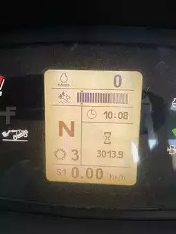 Empilhador telescópico giratório  2017  New Holland LM742 (5)