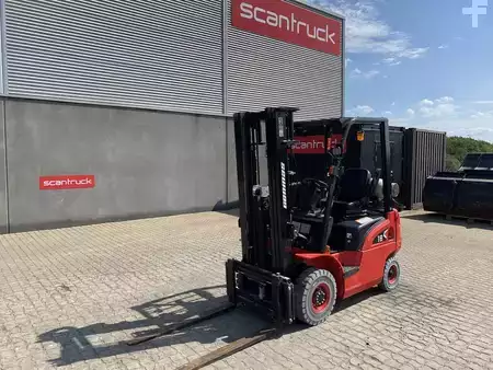 Chariots élévateurs diesel 2021  Conmas 1800 KG (1)