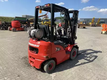 Chariots élévateurs diesel 2021  Conmas 1800 KG (4)