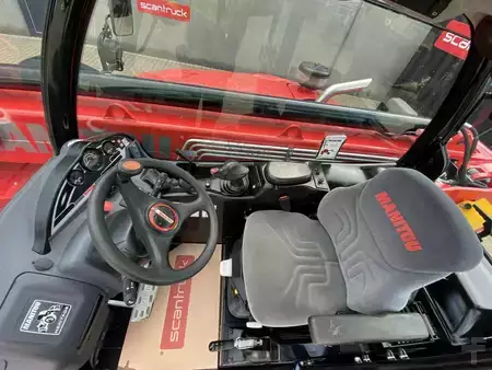 Поворотний телескопічний навантажувач 2023  Manitou MT933 EASY COMFORT (3)