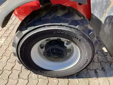 Teleskoptruck rundsving 2019  Manitou MT625H COMFORT (7)