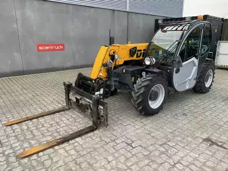Teleskoptruck rundsving 2022  Dieci APOLLO 26.6 (1)