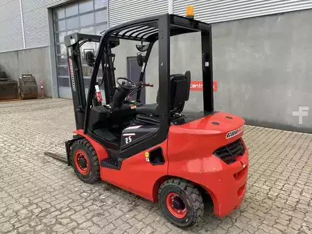Wózki widłowe diesel 2022  Conmas CPCD25-X2H7F1 (2)