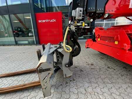 Telehandler Fixed 2021  Manitou MRT2150 P+ (9)