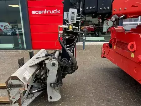 Telehandler Fixed 2019  Manitou MRT2150 P+ (9)