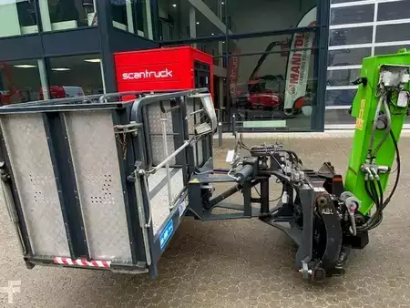 Telescopic forklift rigid 2017  Merlo 40.25 MCSS (10)