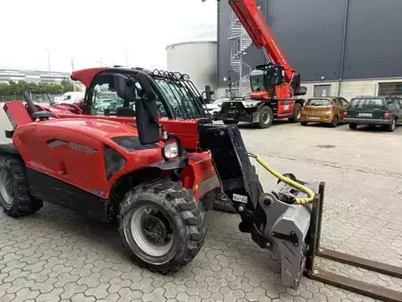 Ładowarki teleskopowe 2020  Manitou MT625H COMFORT (4)