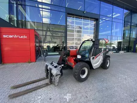 Ładowarki teleskopowe 2023  Manitou MT625H COMFORT (1)