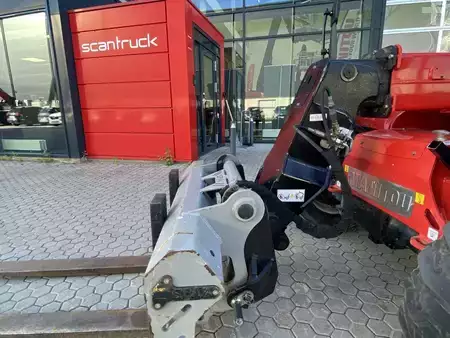 Ładowarki teleskopowe 2023  Manitou MT625H COMFORT (9)
