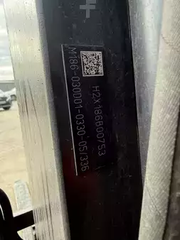 Elektro 4 Rad 2011  Linde E25-02 (2)