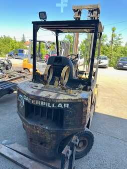 Nestekaasutrukki 1992  CAT Lift Trucks V50D (16)