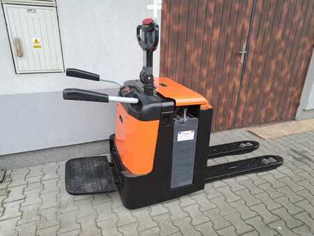 Transpallet elettrici 2007  BT LPE240/S - 24V/375Ah - 2020r (6)