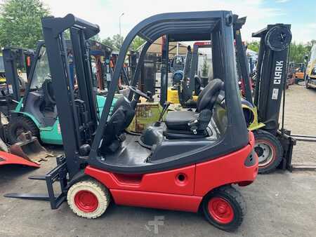 Treibgasstapler 2003  Linde H12T-03 (1)