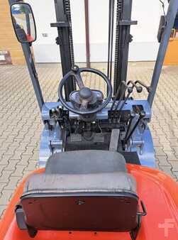 LPG heftrucks 1996  Toyota 6FG25 - dual fuel (9)
