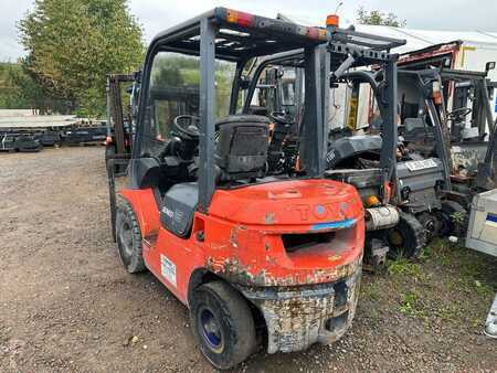 Dieselový VZV 2001  Toyota 02-7FDF25 (6)