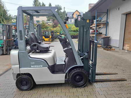 Carrelli elevatori GPL 2007  Nissan L01A15 - Automatic - 7174 mth (2)