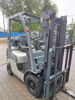 Carrelli elevatori GPL 2007  Nissan L01A15 - Automatic - 7174 mth (3)