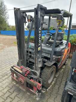 Carrelli elevatori diesel 2009  Toyota 50-8FD20 / 52-8FD20 (6)