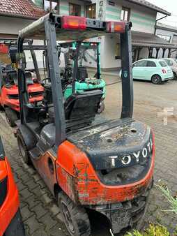 Carrelli elevatori diesel 2009  Toyota 50-8FD20 / 52-8FD20 (8)