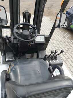 Carrelli elettrici 3 ruote 2008  Nissan 1N1L18Q - 48V/500AH - 2018 (10)