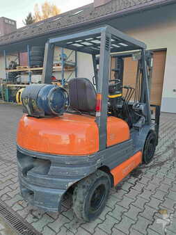Carrelli elevatori GPL 1998  Toyota 6FGL25 -- 6FGF25 (6)