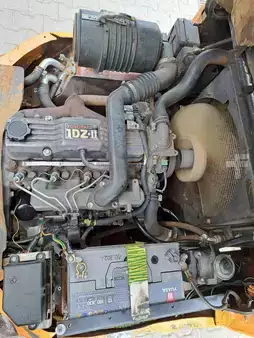 Dieselstapler 2006  Toyota 62-7FDF25 (12)