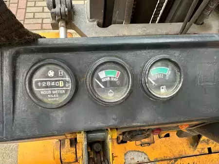 Chariots élévateurs diesel 1995  Komatsu FD25-10 (15)