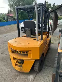 Chariots élévateurs diesel 1995  Komatsu FD25-10 (4)