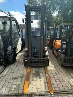 Wózki widłowe diesel 2016  Linde H25D-02/600 - EVO - 393 (3)