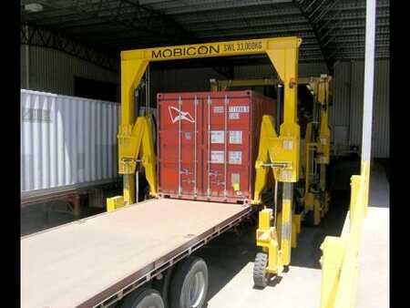 Container Handlers  Mobile Lift 2T (3) 